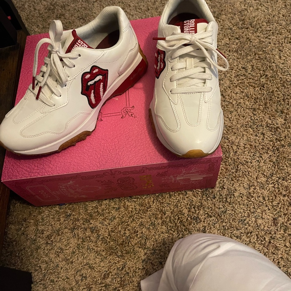 Skechers Rolling Stones White Sneakers with Red Tongue Logo-Size 9